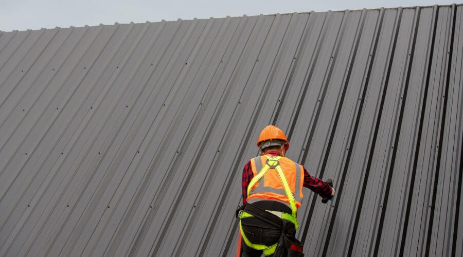 Professional metal roof installation services in Willow Springs, MO
